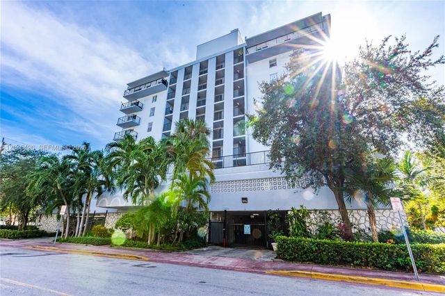 2 of 32 - 899 West Avenue #3m, Miami Beach, FL