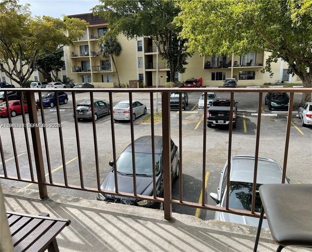 4 of 13 - 12035 Ne 2nd Avenue #a209, North Miami, FL
