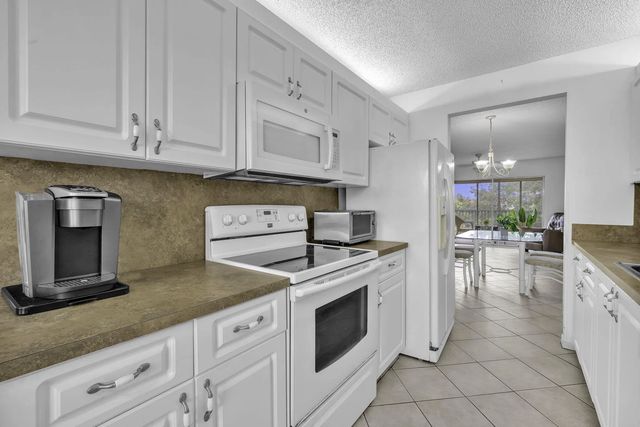 3 of 27 - 13001 Sw 15th Court #404t, Pembroke Pines, FL