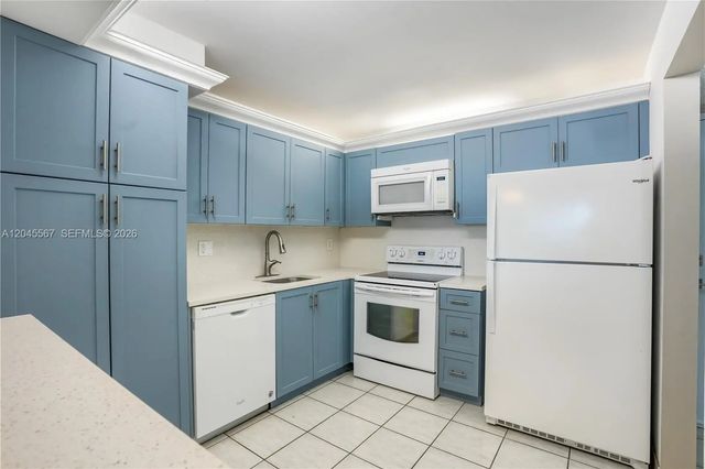 5 of 28 - 2301 S Ocean Drive #1006, Hollywood, FL