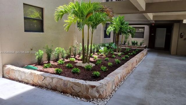 2 of 17 - 461 Ives Dairy Road #406-2, Miami, FL