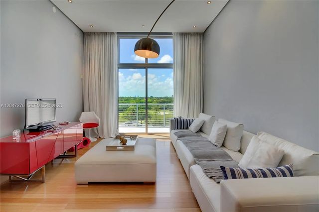 2 of 14 - 2001 Meridian Avenue #ph-21, Miami Beach, FL