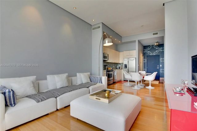 3 of 14 - 2001 Meridian Avenue #ph-21, Miami Beach, FL