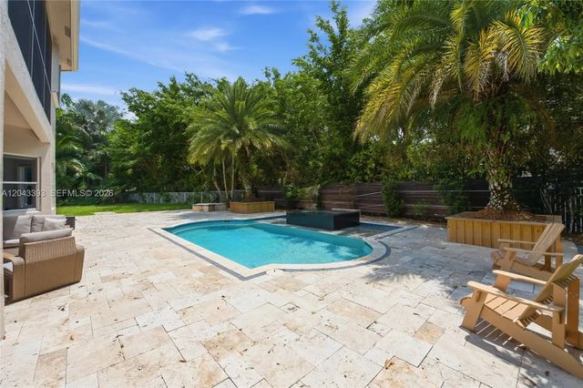 2 of 45 - 1585 Victoria Isle Way, Weston, FL