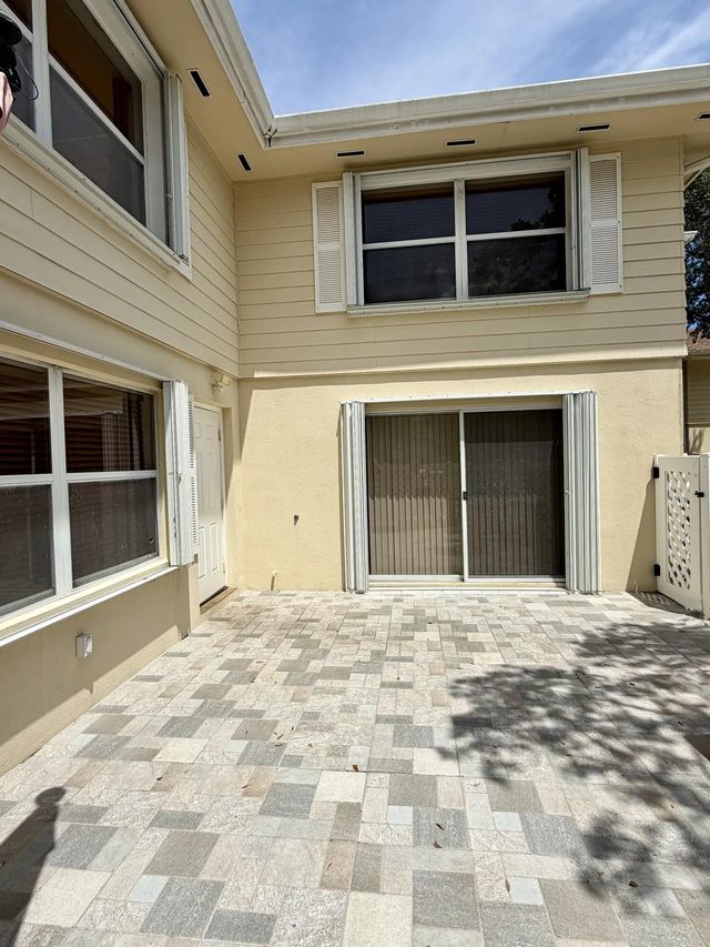 3 of 21 - 8161 Andover Court #61d, Lake Clarke Shores, FL