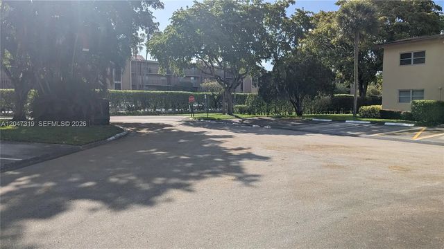 2 of 38 - 481 Nw 76th Avenue #207, Margate, FL