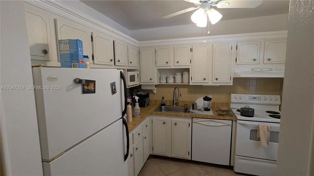 5 of 38 - 481 Nw 76th Avenue #207, Margate, FL