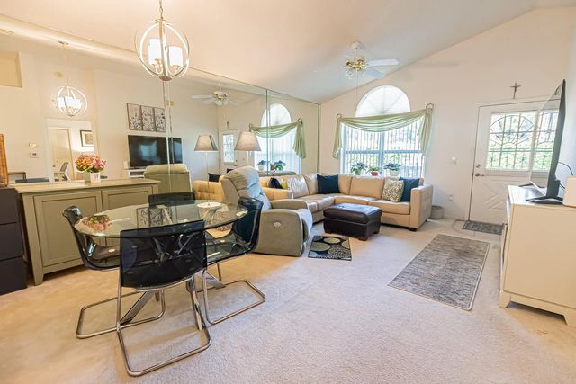 5 of 34 - 695 Nw San Remo Circle, Port St. Lucie, FL