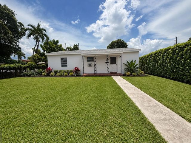 2 of 14 - 790 E 6th Place, Hialeah, FL