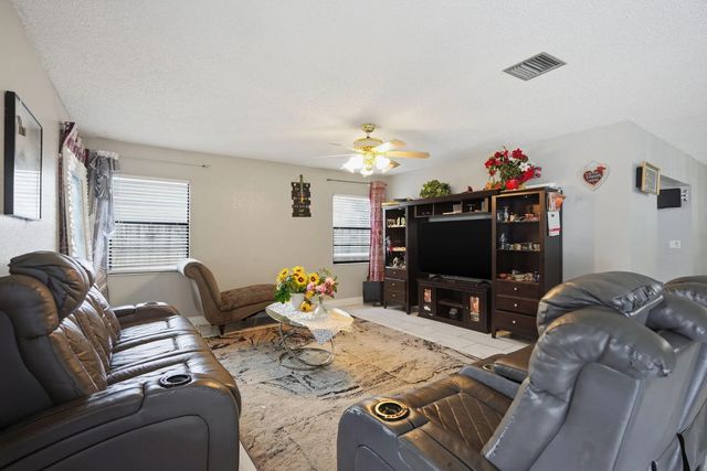 2 of 32 - 1301 Sw 75th Avenue, North Lauderdale, FL