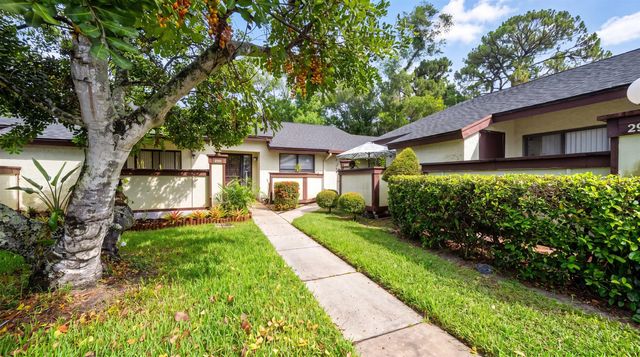 291 Amber Court, Royal Palm Beach