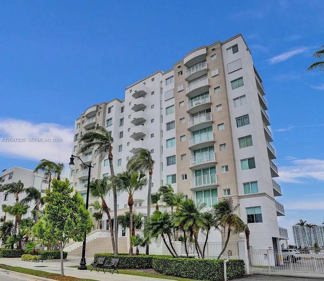 2 of 30 - 18000 N Bay Road #603, Sunny Isles Beach, FL