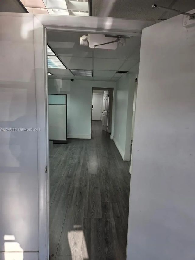 4 of 8 - 7274 Nw 70th Street, Miami, FL