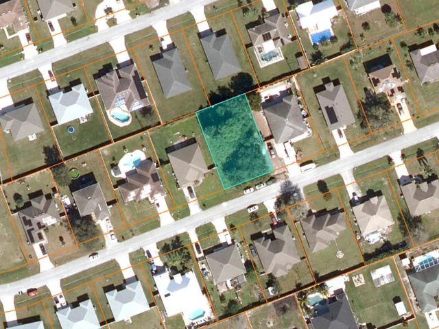 2 of 2 - 951 Sw Mcelroy Avenue, Port St. Lucie, FL