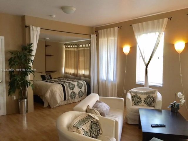 3 of 13 - 802 Euclid Avenue #201, Miami Beach, FL