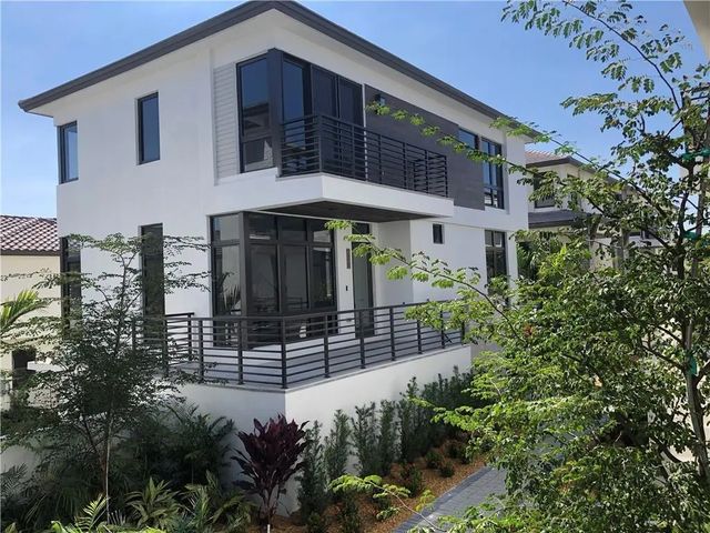 8243 Nw 48th Street, Doral