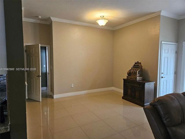 5 of 27 - 2635 Se 4th Place, Homestead, FL