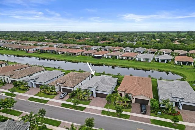 8147 Juniper Drive, Parkland