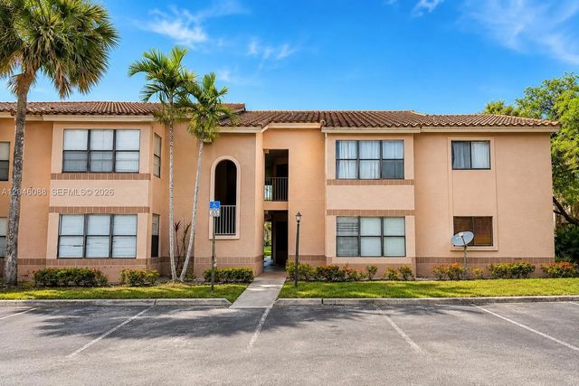 2986 S University Drive #8108, Davie