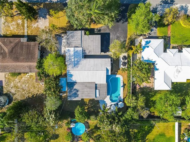 4 of 35 - 714 Ne 2nd Street, Pompano Beach, FL