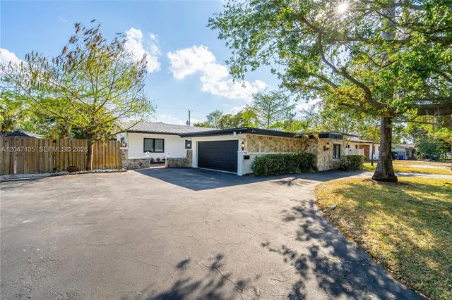 5 of 35 - 714 Ne 2nd Street, Pompano Beach, FL
