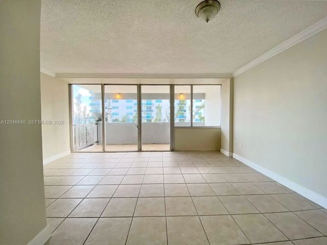 2 of 16 - 7545 E Treasure Drive #3i, North Bay Village, FL