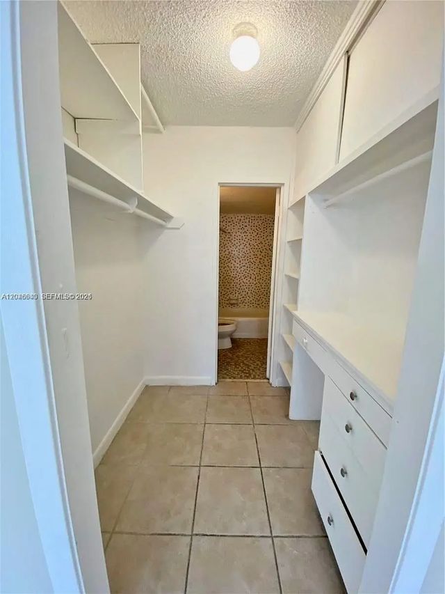 5 of 16 - 7545 E Treasure Drive #3i, North Bay Village, FL