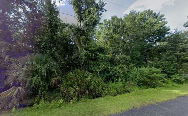 242 Toms Road, Debary