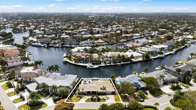 2 of 55 - 2600 Ne 33rd Street, Lighthouse Point, FL