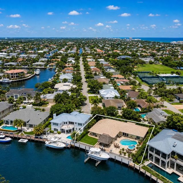 5 of 55 - 2600 Ne 33rd Street, Lighthouse Point, FL