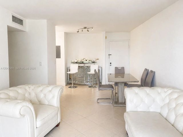 3 of 31 - 8870 Fontainebleau Boulevard #106, Miami, FL