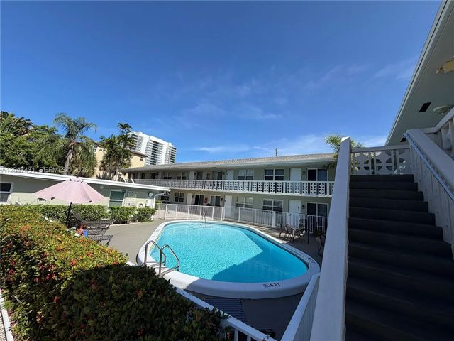 4 of 19 - 3230 Ne 13th Street #2, Pompano Beach, FL