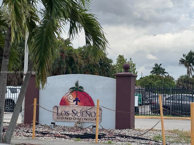 1725 W 60th Street #f222, Hialeah
