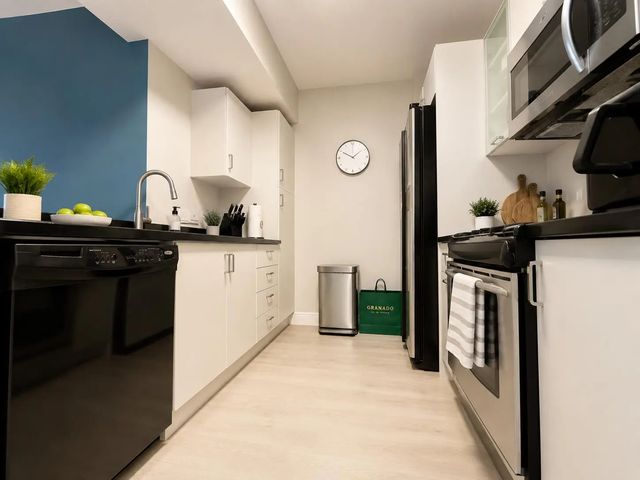 4 of 11 - 2775 Ne 187th #408, Aventura, FL