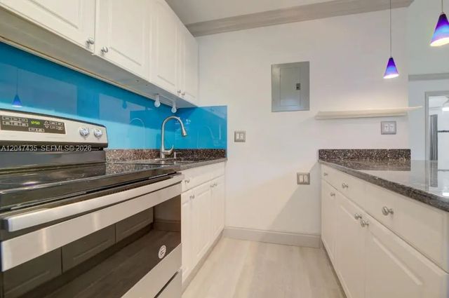 5 of 31 - 716 Sw 14th Avenue #3, Fort Lauderdale, FL