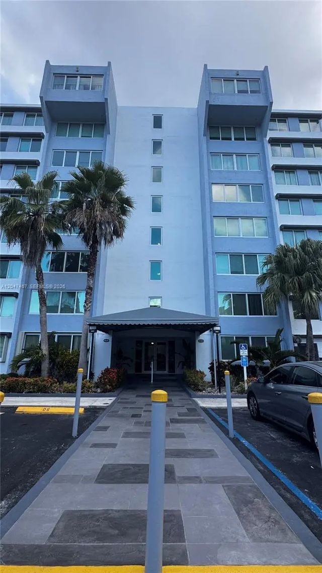 9125 Sw 77th Avenue #501, Miami