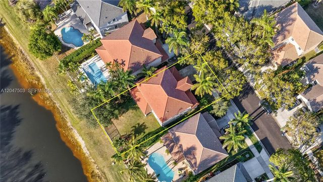 3 of 23 - 1325 Chenille Circle, Weston, FL