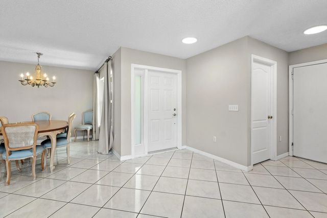 5 of 42 - 6240 Nw 76th Court, Parkland, FL