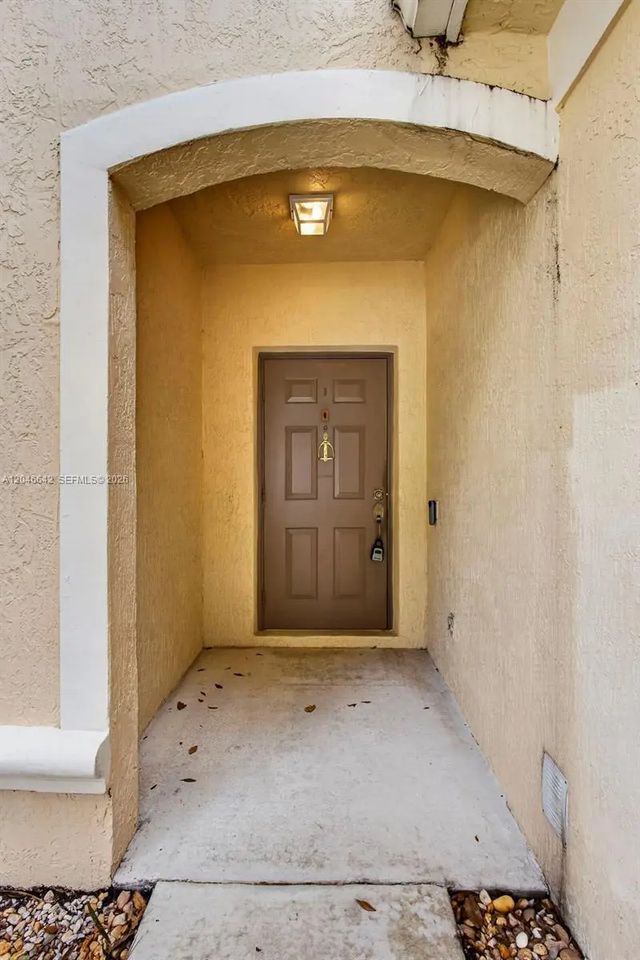 4 of 52 - 1503 New Castle Terrace, Wellington, FL
