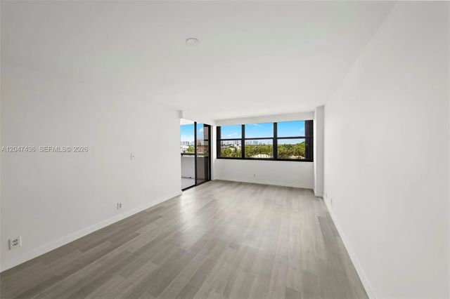 2 of 47 - 2555 Collins Avenue #706, Miami Beach, FL
