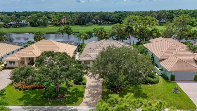 4407 Se Haig Point Court, Stuart