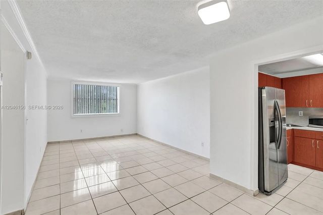 2 of 20 - 606 W 81st Street #323, Hialeah, FL
