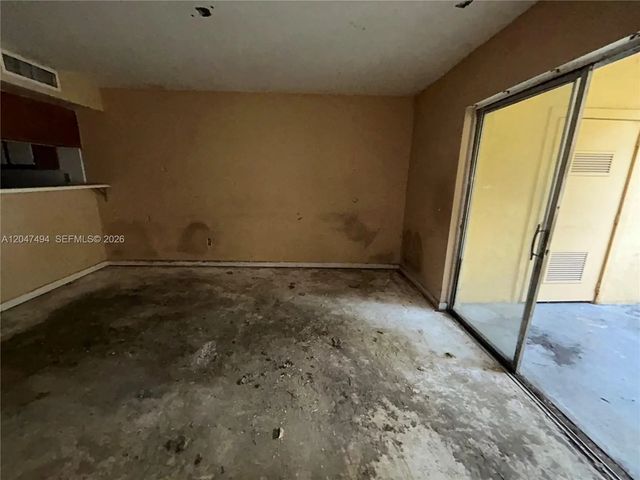 4 of 45 - 15340 Sw 106th Terrace #817, Miami, FL