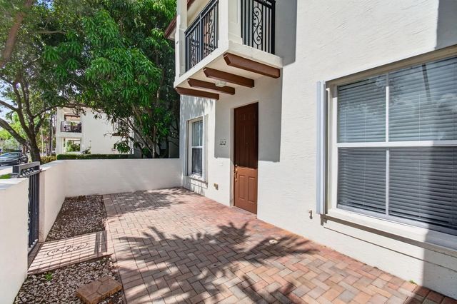 2 of 60 - 4651 Mimosa Terrace #1212, Coconut Creek, FL