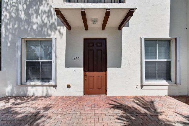 3 of 60 - 4651 Mimosa Terrace #1212, Coconut Creek, FL