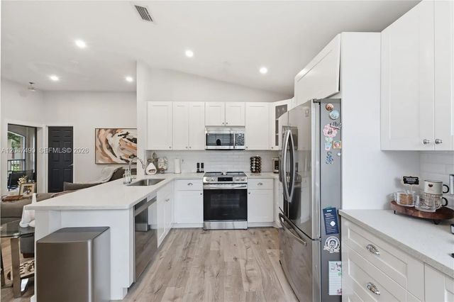 2 of 20 - 11862 Nw 11th Street #11862, Pembroke Pines, FL