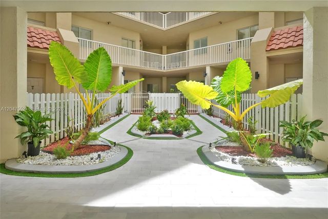 3 of 25 - 10720 Nw 66th Street #205, Doral, FL