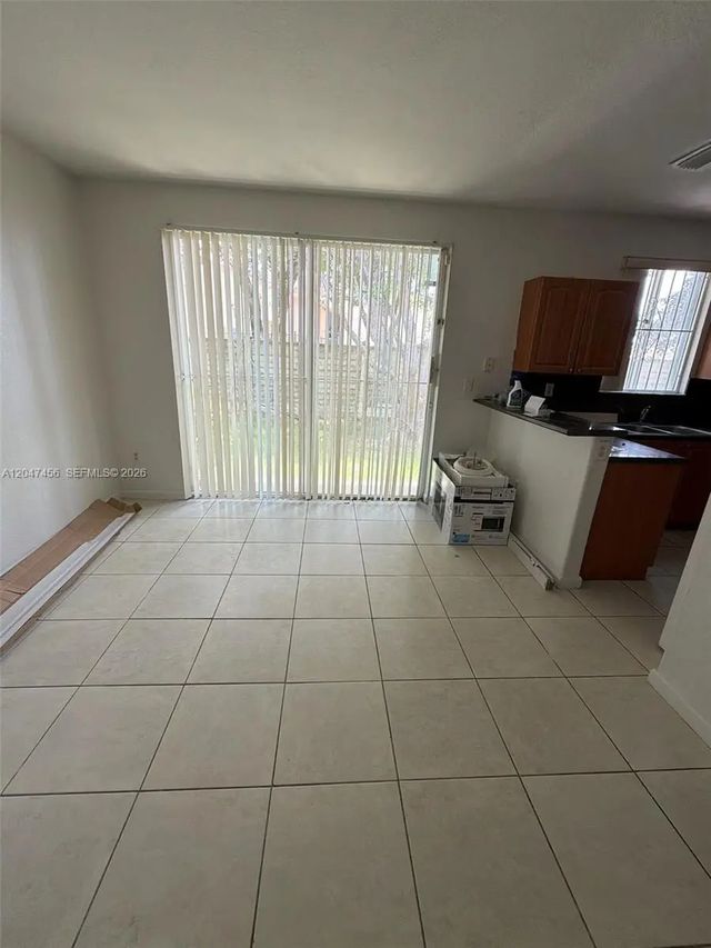 3 of 29 - 2432 Se 14th Avenue #277, Homestead, FL