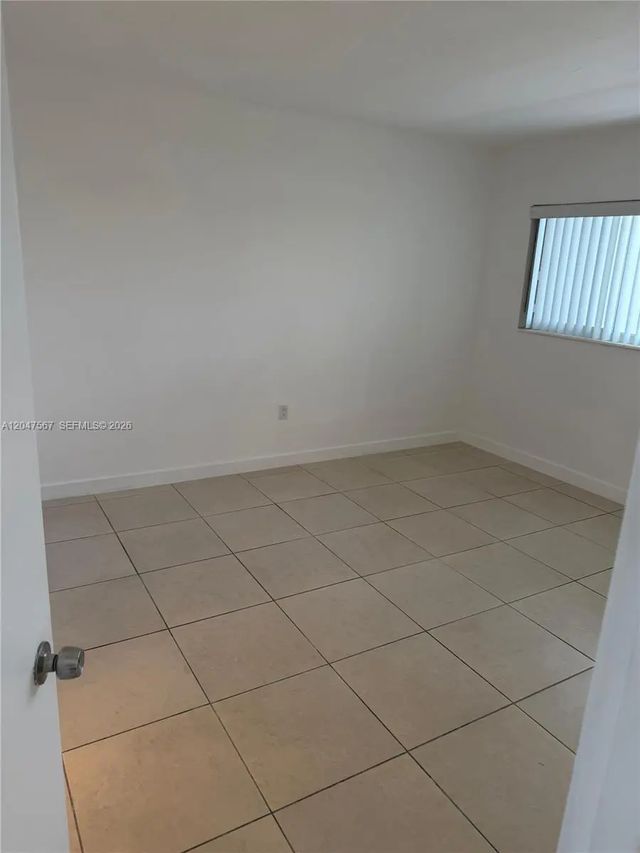 4 of 10 - 2005 Sans Souci Boulevard #305, North Miami, FL