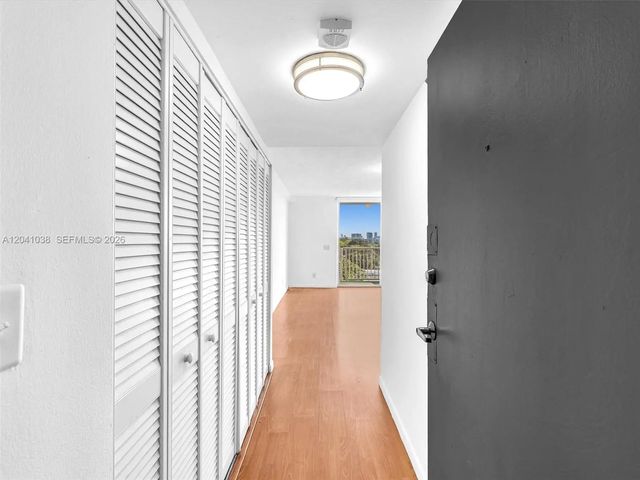 5 of 30 - 2020 Ne 135th Street #601, North Miami, FL